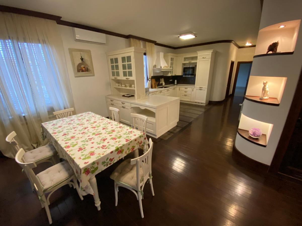 Pieno Piano Otel Rivne Dış mekan fotoğraf