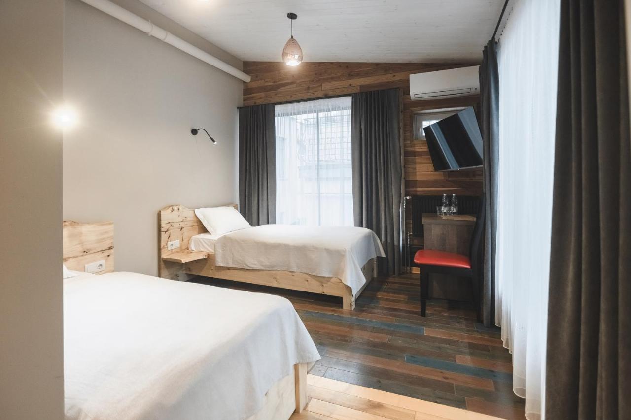 Pieno Piano Otel Rivne Dış mekan fotoğraf